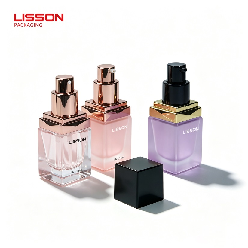 Luxury 15ml Square Airless Pump Glass Cosmetic Bottle